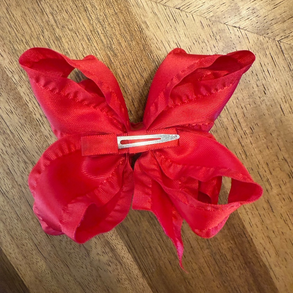 Red Bow Hair Accessory - Picture 6 of 7